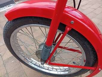 Babetta 210 prodám červené barvy - 15