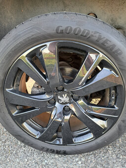 Peugeot 2008 11/2018,benzin 130 koní, 58 tkm, STK 6/2027 - 15