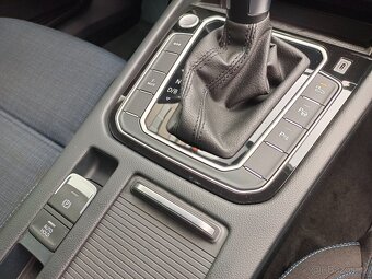 VW Passat B8 GTE 1.4TSI Hybrid 160kW DSG - záruka Autodraft - 15