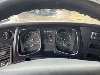 Mercedes-Benz ACTROS 1843 BDF AUTOMAT EURO VI Dhollandia DHS - 15