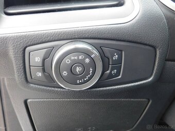 Ford S-Max 2.0 TDCi 4x4 Titanium + - 15