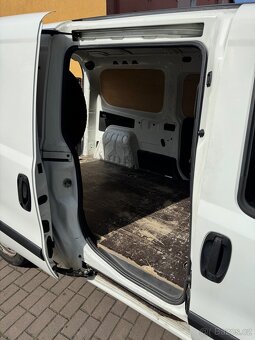 Fiat Doblo Cargo maxi 1.4T 88kW Cng+benzin - 15