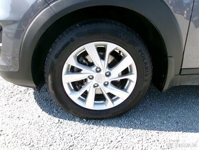 HYUNDAI Tucson 1.6 CRDi 100kW 4x4 automat - ČR - 1.majitel - 15