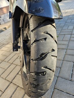 Suzuki V-Strom 650, r. v. 2006 - 15