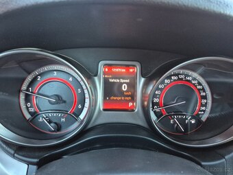 Fiat Freemont 2.0 Multijet Cross AWD 125kW - 15