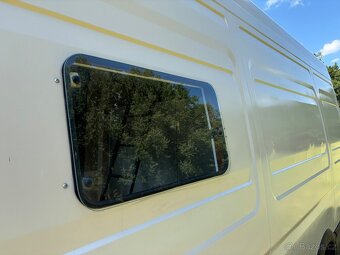 Iveco Daily 2.8 107kw 6q obytne + velka garaz, nova STK - 15