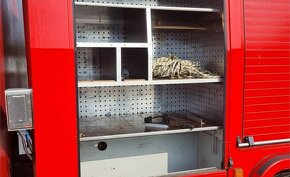 Hasičské vozidlo, MAN LE 220 B, 2350L vody + pěny, Ruberg - 15