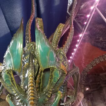 Alien/Vetřelec a Predátor, sběratelské sochy(ceny v popisku) - 15