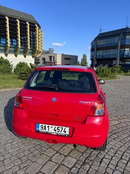 Suzuki Swift 1.3 rv. 2008, najeto 51.000km - 15