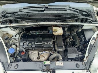 Citroën Xsara Picasso 1.6i 80kw NFU Nová STK - 15