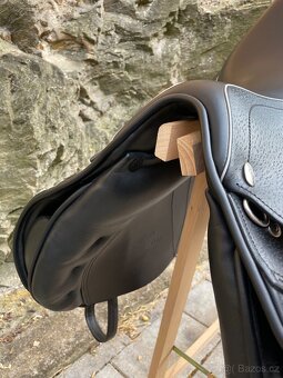 SKOKOVE SEDLO KENTAUR PERSEUS SP POSEDLI 17,5 KOMORA 2 - 15