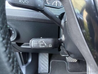 Škoda Superb III combi 1.4 TSI 110kw DSG Style+ 03/2018 - 15