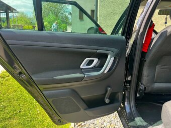 Škoda Fabia 1.4 63 kW ELEGANCE,Benzín+LPG,tažné,garážované - 15