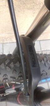 MMR Rakish karbon 17" - 15