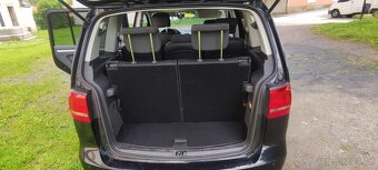 Volkswagen Touran 1.4 TSI, 103 kW, 7 míst, r. v. 2013 - 15