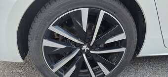Peugeot 508 plug-in hybrid 225 - 15
