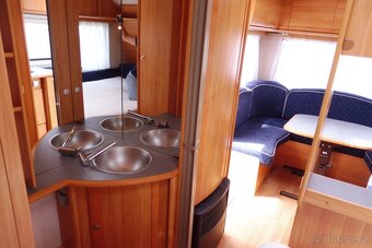 Adria Adiva 462 PU R.v. 2006 Mover + Stanová předsíň - 15