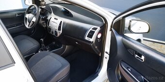 Hyundai i20 1,2i - 16V - 57kw. . HEZKÝ STAV i VÝBAVA - 15