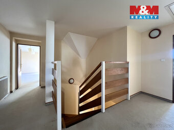 Prodej rodinného domu, 6+kk, 200m², Panenské Břežany - 15