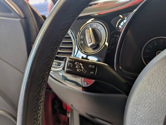 Volkswagen Beetle 1.2TSi 77kW VÝHŘEVY, TEMPOMAT, PDC - 15