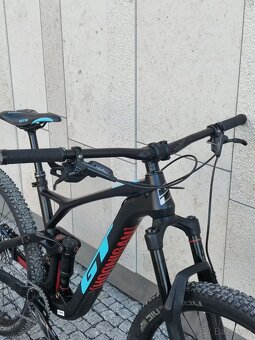 GT Sensor 29 Carbon Elite roku 2019 - 15