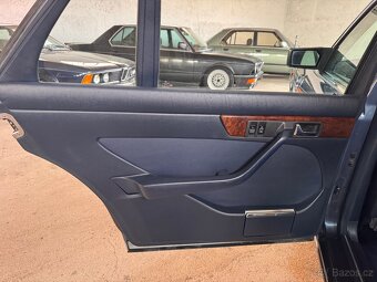 Mercedes - Benz W126 560 SEL - 15