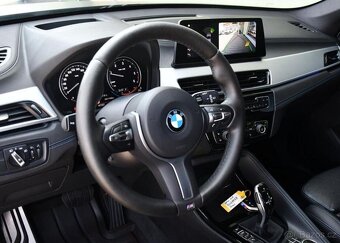 BMW X1 sDrive18d M-SPORT HUD - 15