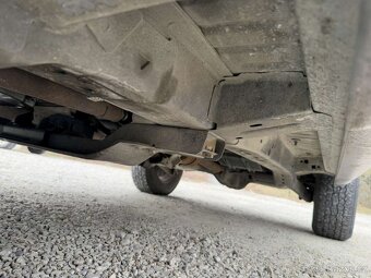 JEEP GRAND CHEROKEE 2,7CRD Laredo - 15