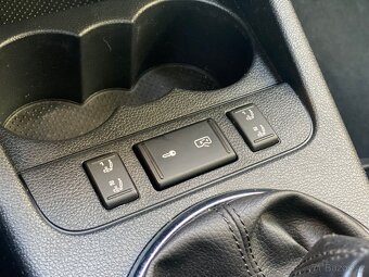 Škoda Roomster 1.4MPI Fresh benzín 63kw - 15