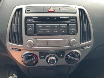 Hyundai i20, Family Go, 1,2i 63 kW, CŘ, 1. majitel, CEBIA - 15