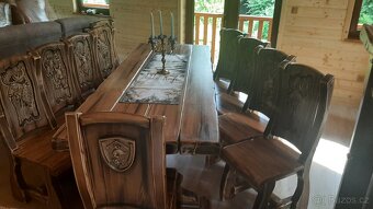 Drevený stôl Poľovnicke motivy 200×90cm vrátane10 stoličkov - 15