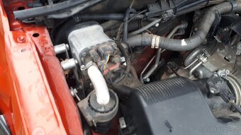 TOYOTA HILUX Adventure 2,4 110kW,r.v.2019 - 15