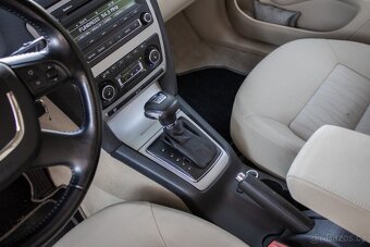 Škoda Octavia Combi 1.8 TSI Elegance DSG - 15