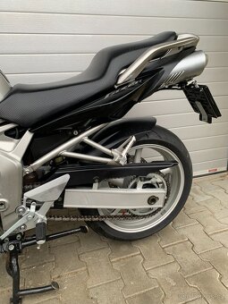 Yamaha FZ6 Fazer - 15