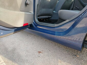 Prodám Volkswagen Golf 5 po servise, STK, v pěkném stavu - 15