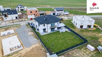Prodej rodinného domu 221 m2 U Křížku, Vysoký Újezd - 15