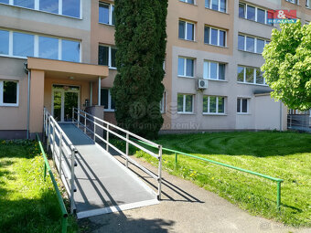 Pronájem bytu 3+1, 74 m², Neratovice, ul. Dr. E. Beneše - 15