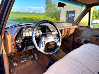1989 Ford F-250 7.5 V8 XLT | 4x4 | MANUAL | HARDTOP - 15