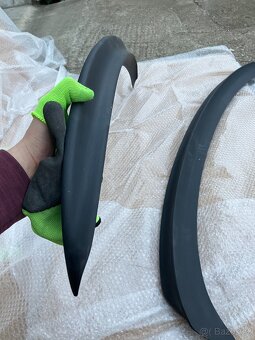 spojlery bmw 7 F01 F02 - 15