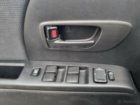 Mazda 5, 2.0 CiTD Business-7 míst-elektrické boční dveře - 15