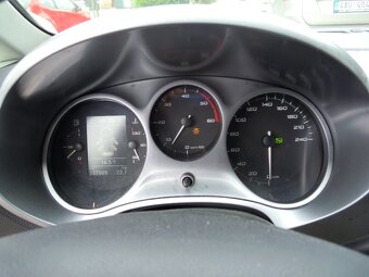 Seat Leon 1.6TDi 77kw(105hp) automat r.v.1/2011 - 15