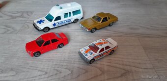 autíčka - modely Mercedes - 15