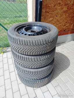 Honda Civic 1,4 i-VTec 73kW - 15