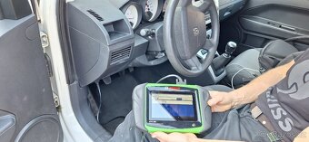 Dodge Caliber 2.0 Tdi - 15