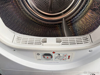 Kondenzační sušička Siemens IQ 790 na 7kg - 15