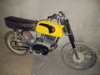 Motorka Java CZ - 15
