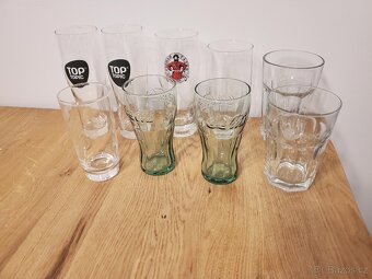 Různé pivní/vínové/jiné sklenice - 15