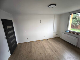 Byt Paskov 2+kk, 42m2,lodžie, nově zrekonstruovaný - 15