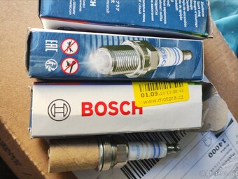 Toyota Yaris coupe 2003 čtyřválec - 15