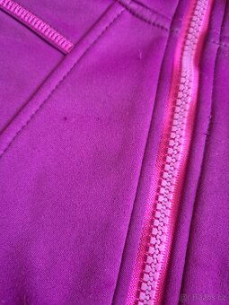 2x softshellová bunda 122/128 (dvojčata) - 15